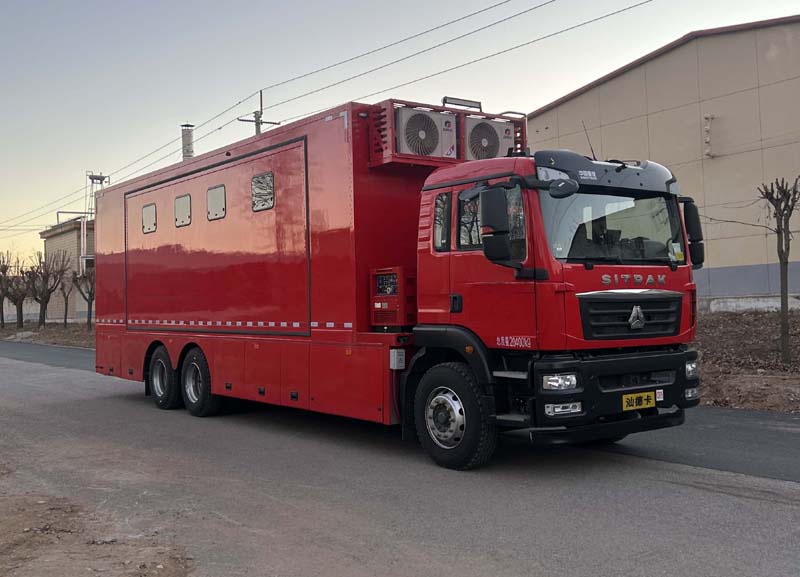华东牌CSZ5201TSY宿营车