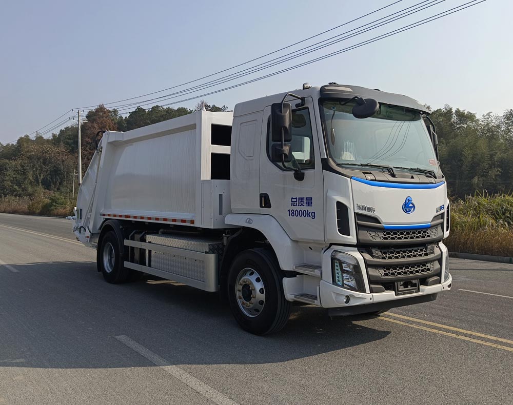 延龙牌LZL5183ZYSBEV纯电动压缩式垃圾车