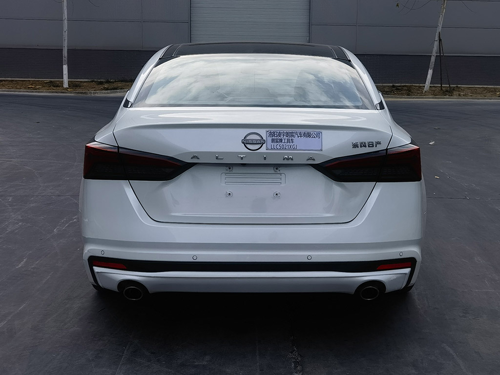 朗宸牌LLC5021XGJ工具车公告图片