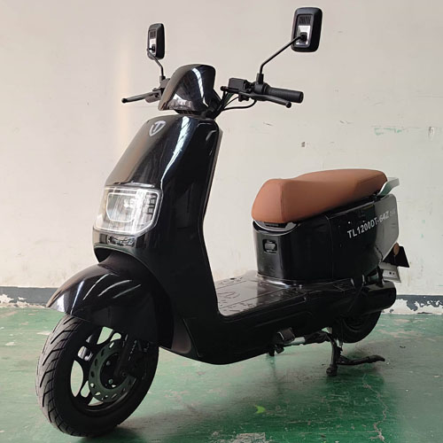 电动两轮摩托车