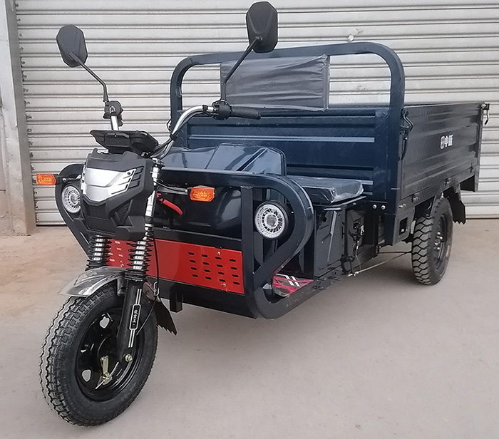 电动正三轮摩托车