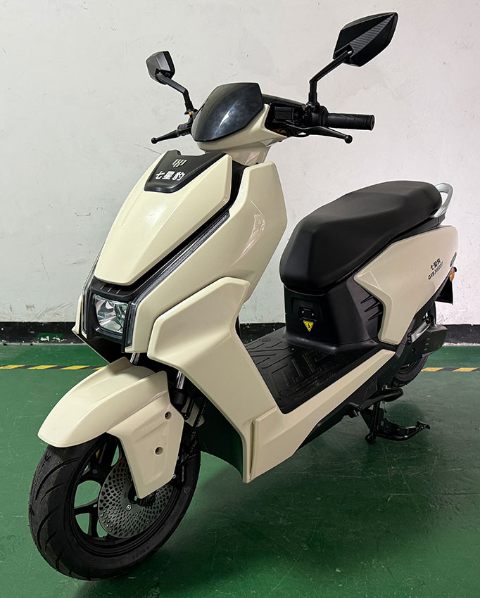 电动两轮摩托车
