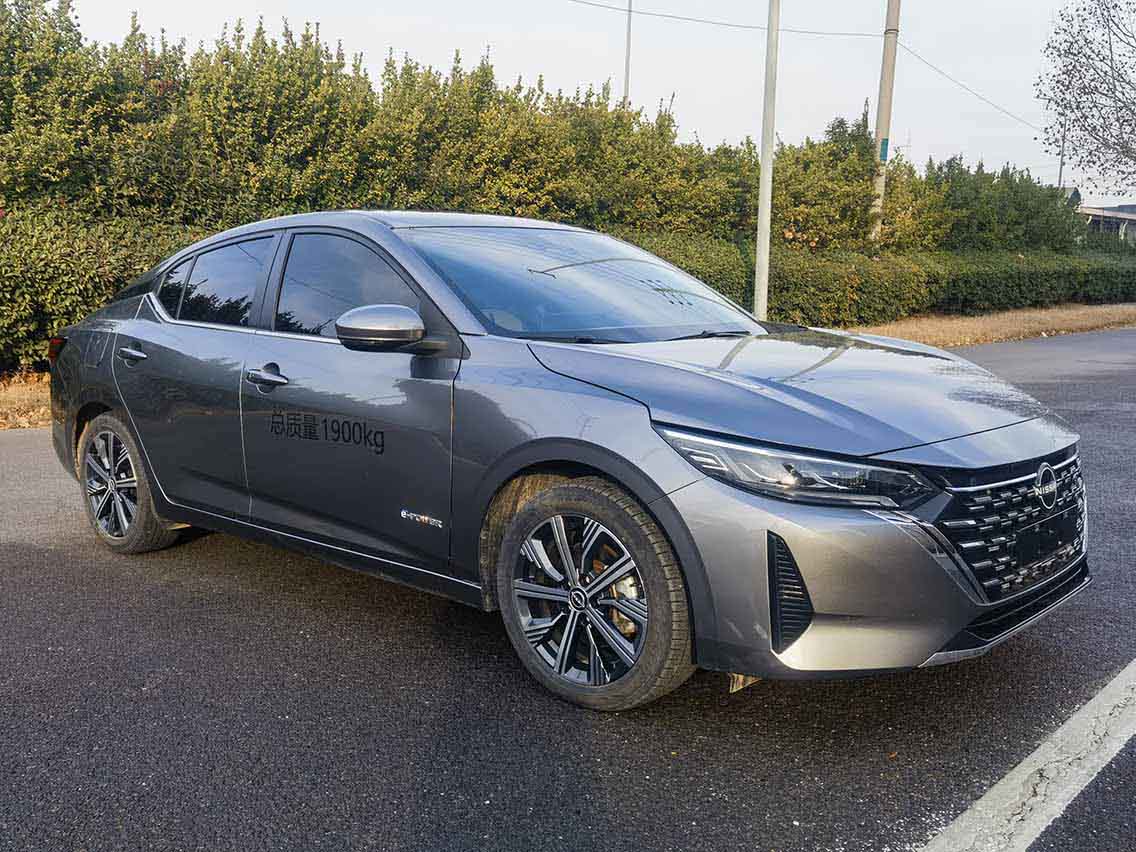 朗宸牌LLC5020XGJHEV混合动力工具车
