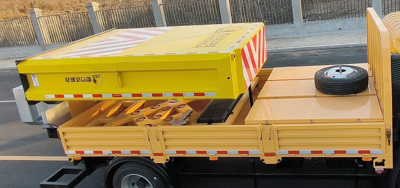 綠葉牌JYJ5127TFZF1防撞緩沖車公告圖片