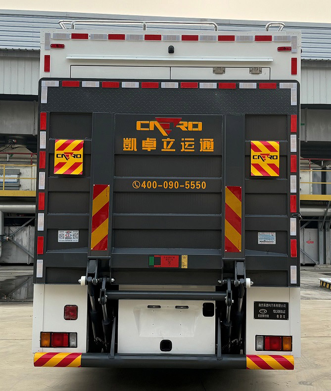 检测车图片