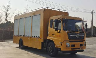 大流量排水抢险车