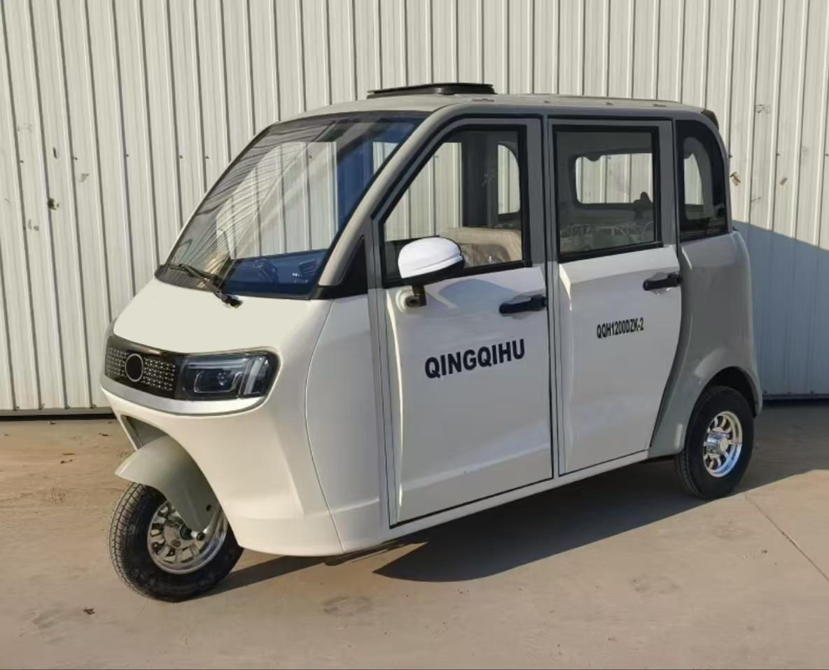 电动正三轮摩托车