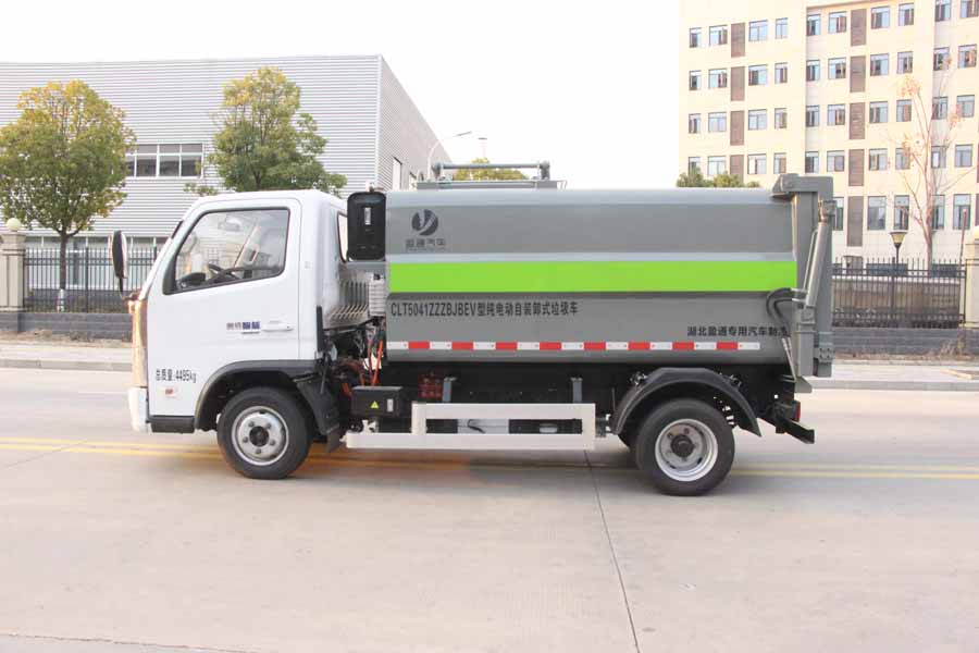 縱昂牌CLT5041ZZZBJBEV純電動(dòng)自裝卸式垃圾車公告圖片
