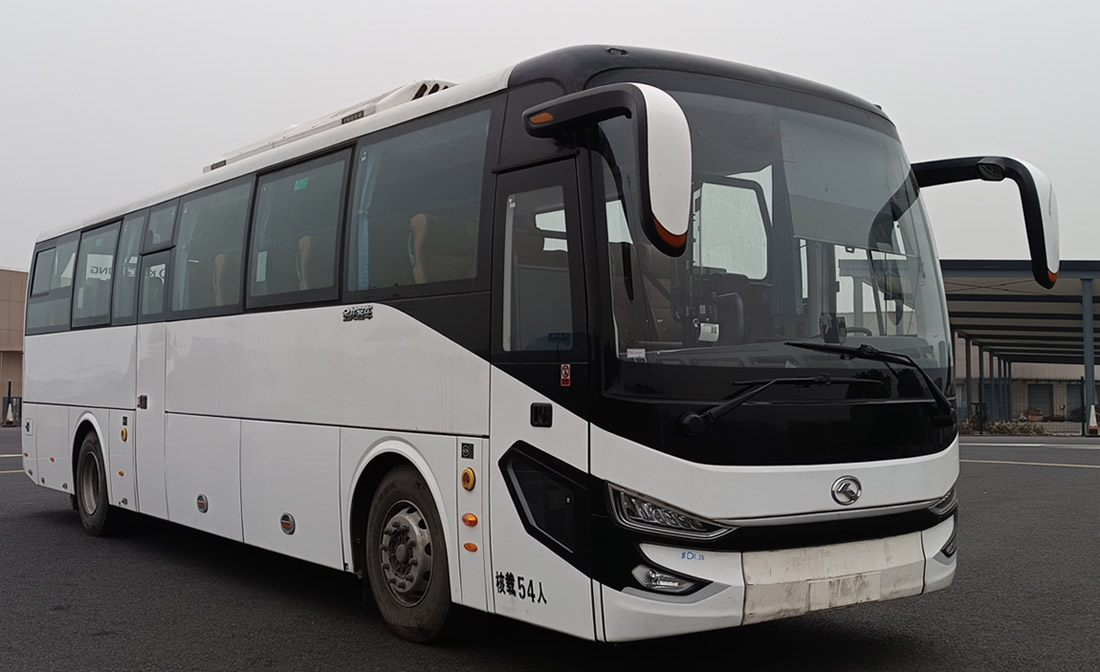 金龙牌11.7米24-54座纯电动城市客车(XMQ6125CGBEVL01)