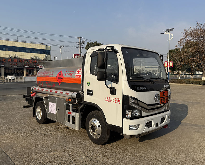 专力牌ZLC5045GJYEQ6L加油车