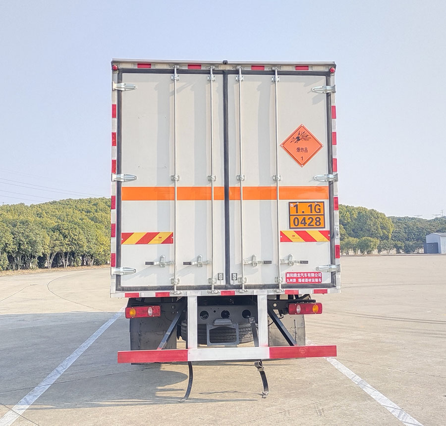 九州牌SYC5180XQYDFH6爆破器材運(yùn)輸車公告圖片