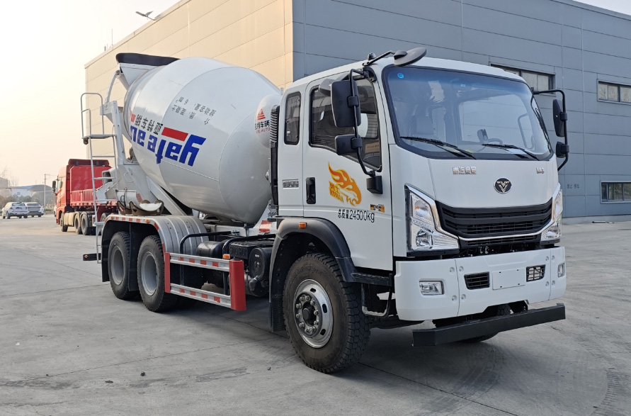 亚特重工牌HNV5248GJBZG9F混凝土搅拌运输车