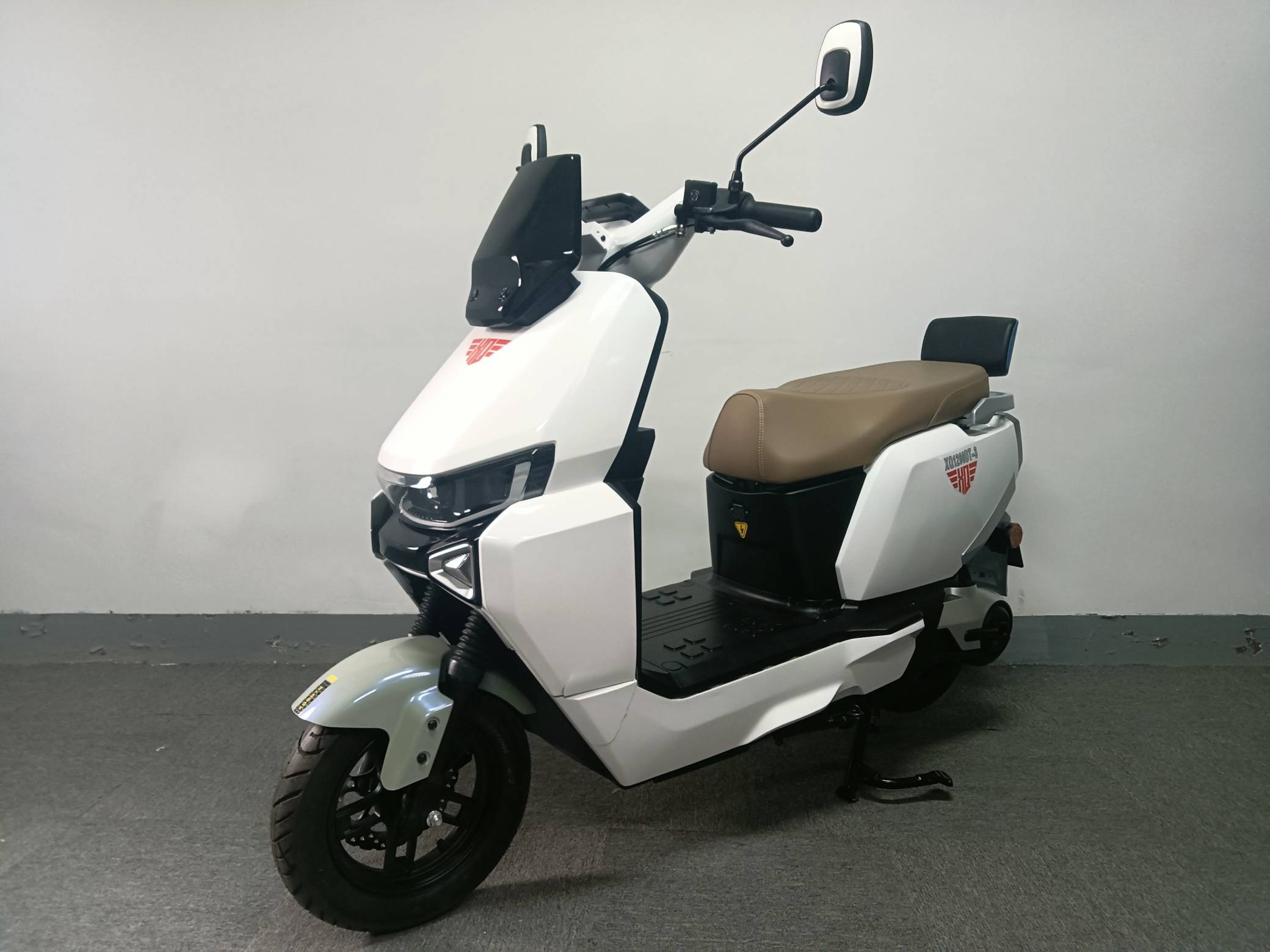 电动两轮摩托车