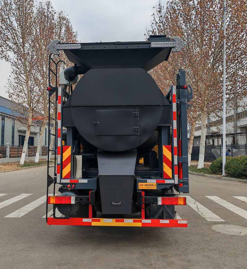 友一牌SYL5187TXB6沥青路面热再生修补车公告图片
