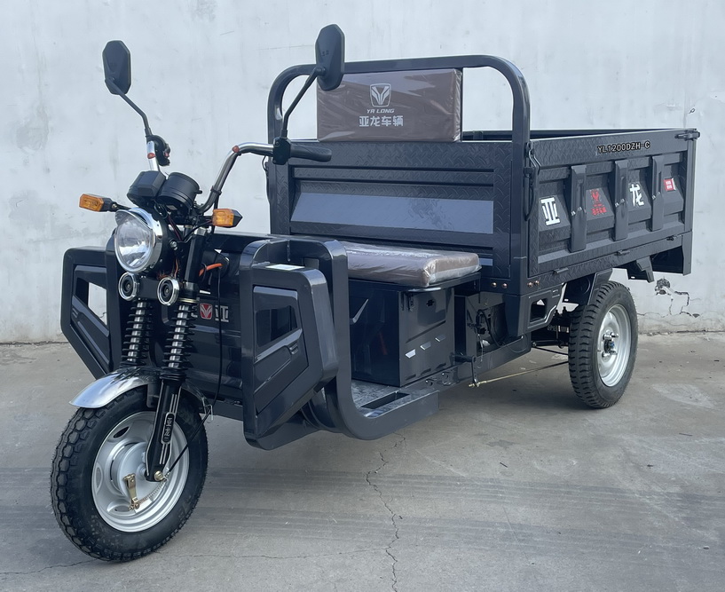 电动正三轮摩托车