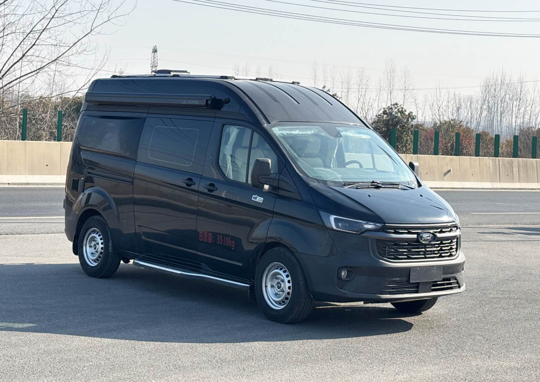 威尔特芬牌WTF5042XLJ63旅居车