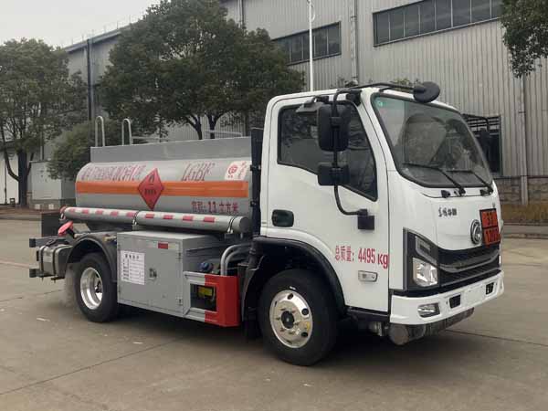 楚胜牌CSC5040GJYEH6加油车