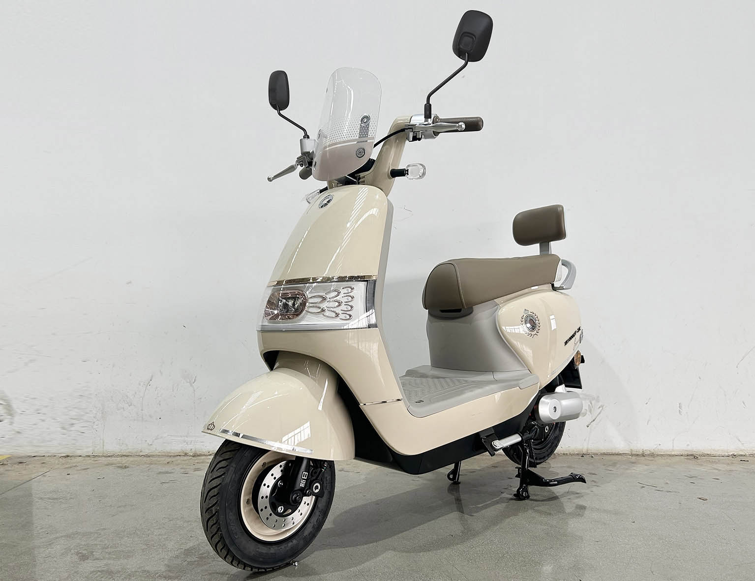 电动两轮摩托车