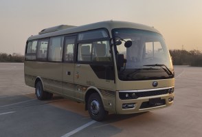 客车