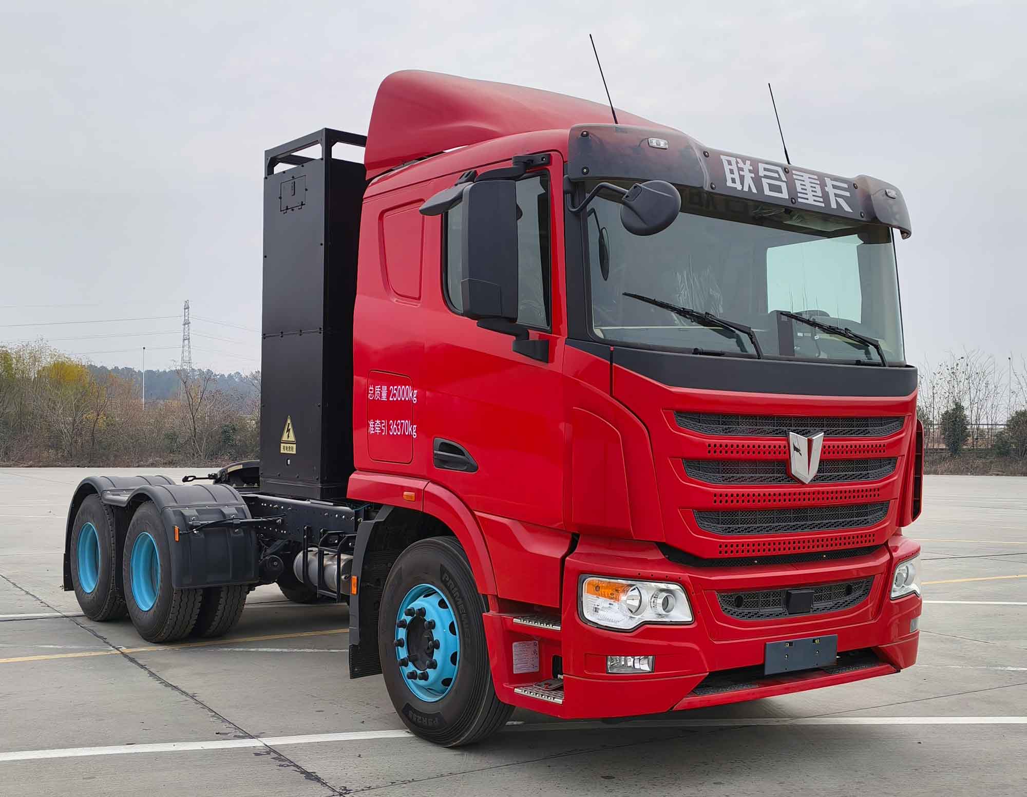 集瑞联合牌 694马力 纯电动牵引汽车(QCC4253BEVH4C2)