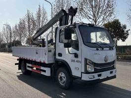 绿化综合养护车