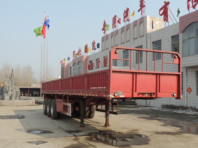 半挂车图片