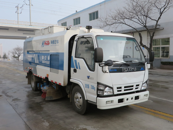 海德牌CHD5070TXCQLE6吸尘车