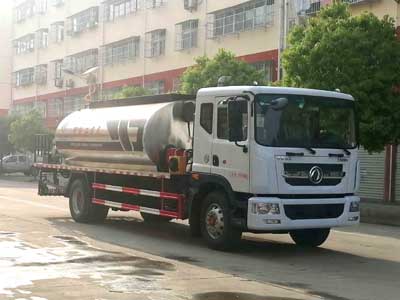 CLW5181GLQ6型沥青洒布车图片