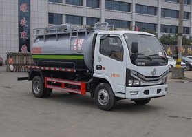 吸污车