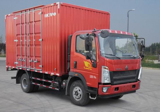 豪沃牌ZZ5117XXYH3815F112厢式运输车
