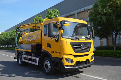 楷迩牌CEH5120GXW吸污车