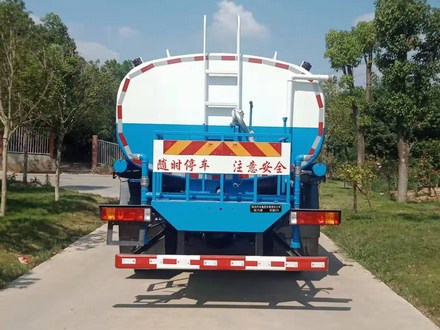 陕汽牌SX5160GPSGP6411绿化喷洒车公告图片
