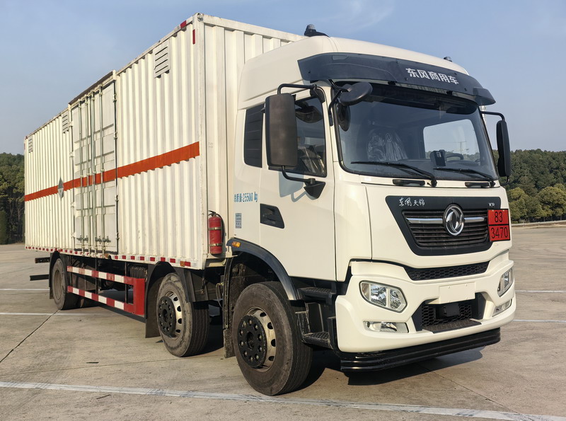 东风牌DFH5260XZWBX2杂项危险物品厢式运输车