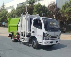 自装卸式垃圾车