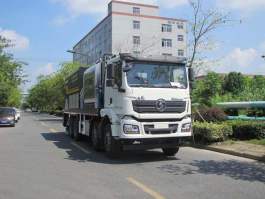 纤维同步封层车