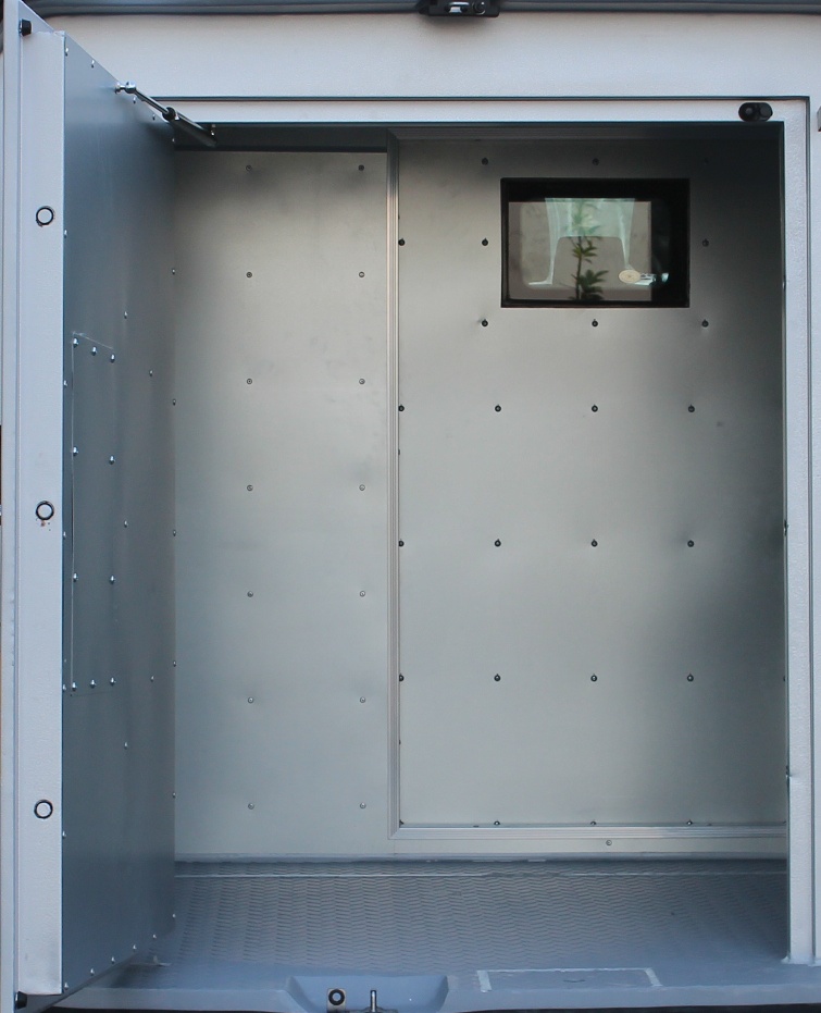 寶龍牌TBL5047XYC-AM2防彈運(yùn)鈔車公告圖片