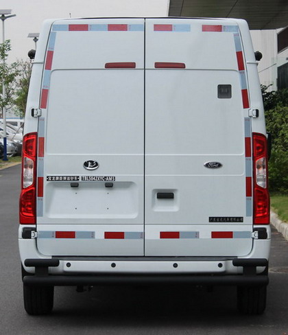 寶龍牌TBL5042XYC-AM5防彈運(yùn)鈔車公告圖片