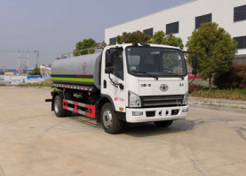 绿化喷洒车