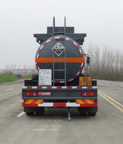 特運牌DTA5260GFWD6腐蝕性物品罐式運輸車公告圖片