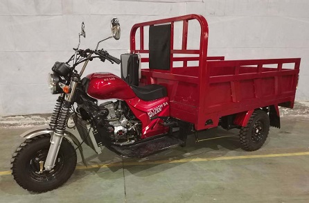 正三轮摩托车