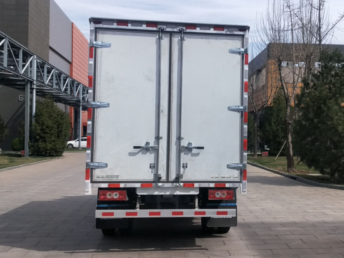 福田牌BJ5048XXY-FM4廂式運輸車公告圖片