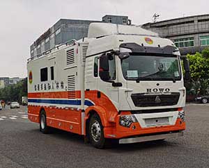 迪马牌DMT5136XZHL1指挥车
