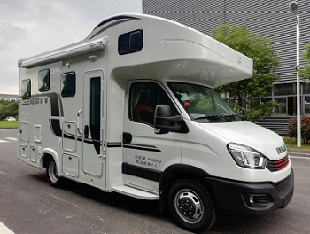 隆翠牌ZDD5042XLJ旅居车