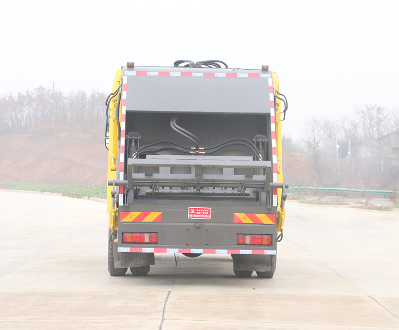 凱力風牌KLF5180ZYSZ6壓縮式垃圾車公告圖片