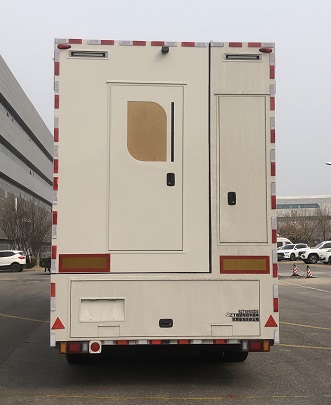 电视半挂车图片