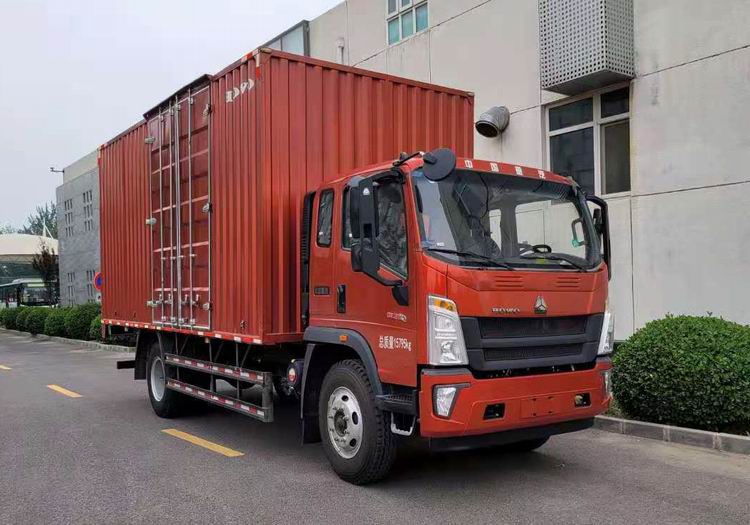 豪沃牌ZZ5167XXYH4515F1B廂式運(yùn)輸車公告圖片