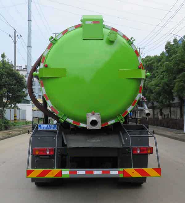 纵昂牌CLT5250GXWFV6吸污车公告图片