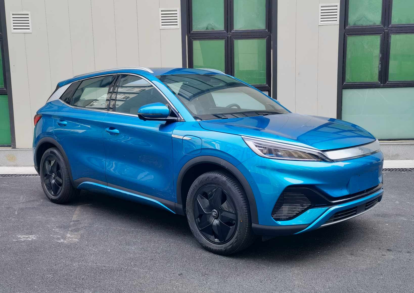 比亚迪牌BYD7003BEVA2纯电动轿车图片