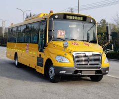 小学生专用校车