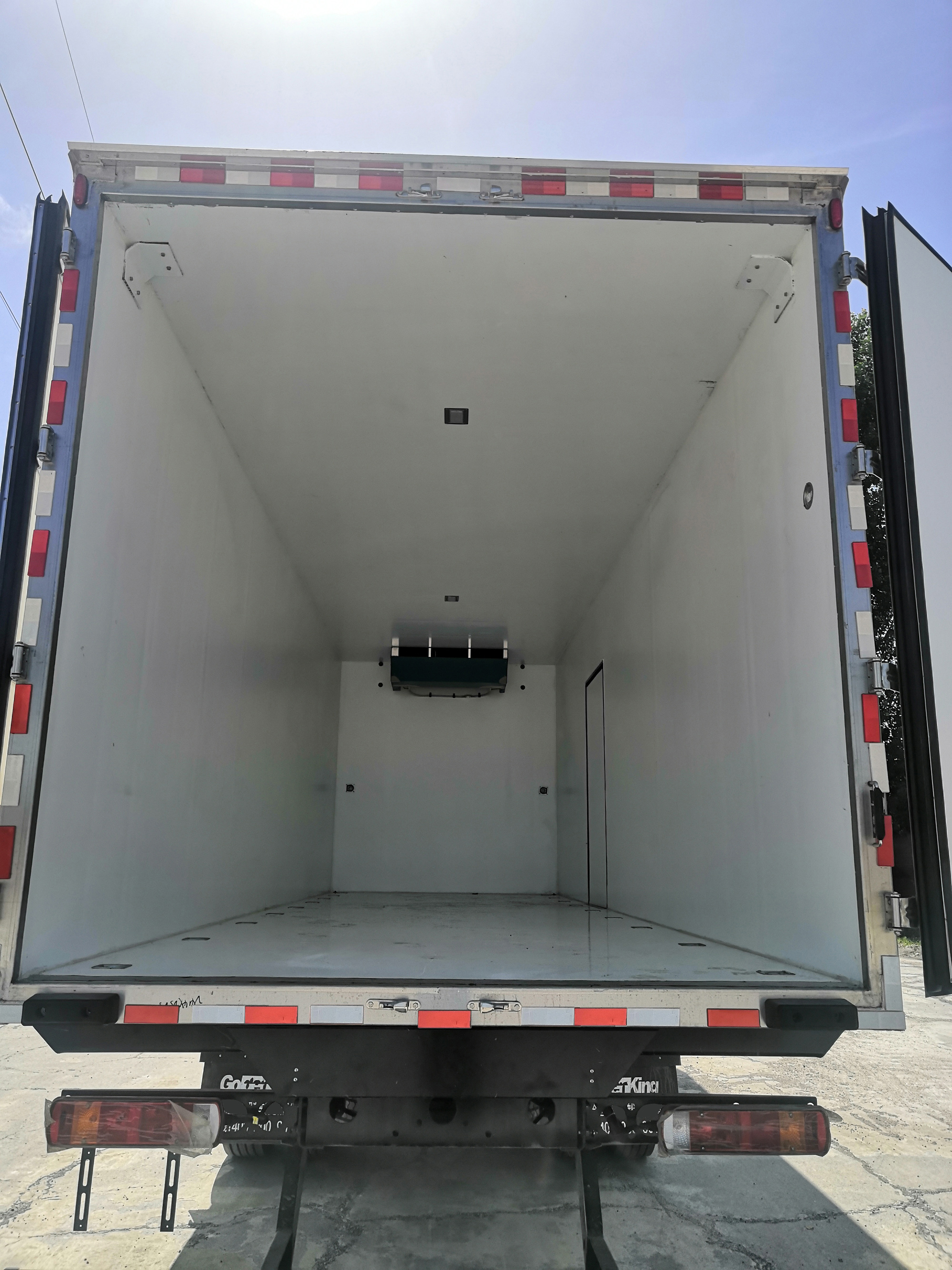 通邁牌LTM5182XLCBJ冷藏車公告圖片